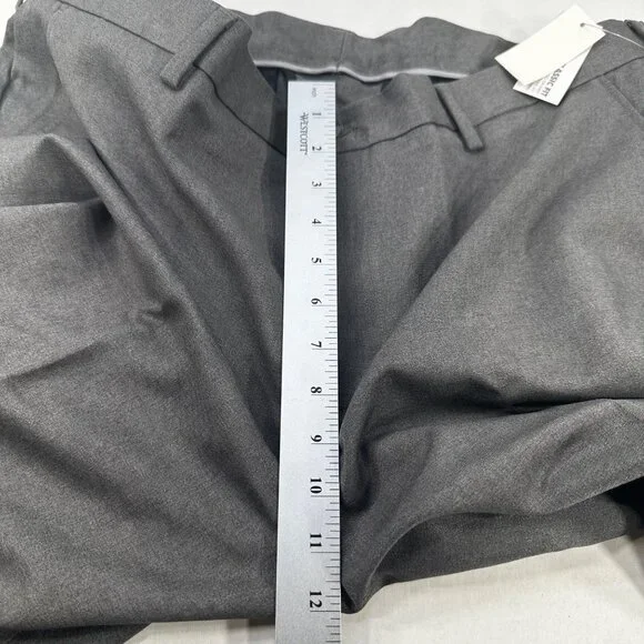 Van Heusen Men's Size 40x29 Pant Traveler Classic Fit Flat Front Gray New - Picture 12 of 16